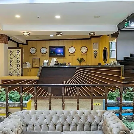 Bursa Grand Family & Hotell