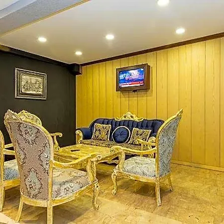 Bursa Grand Family & 3*